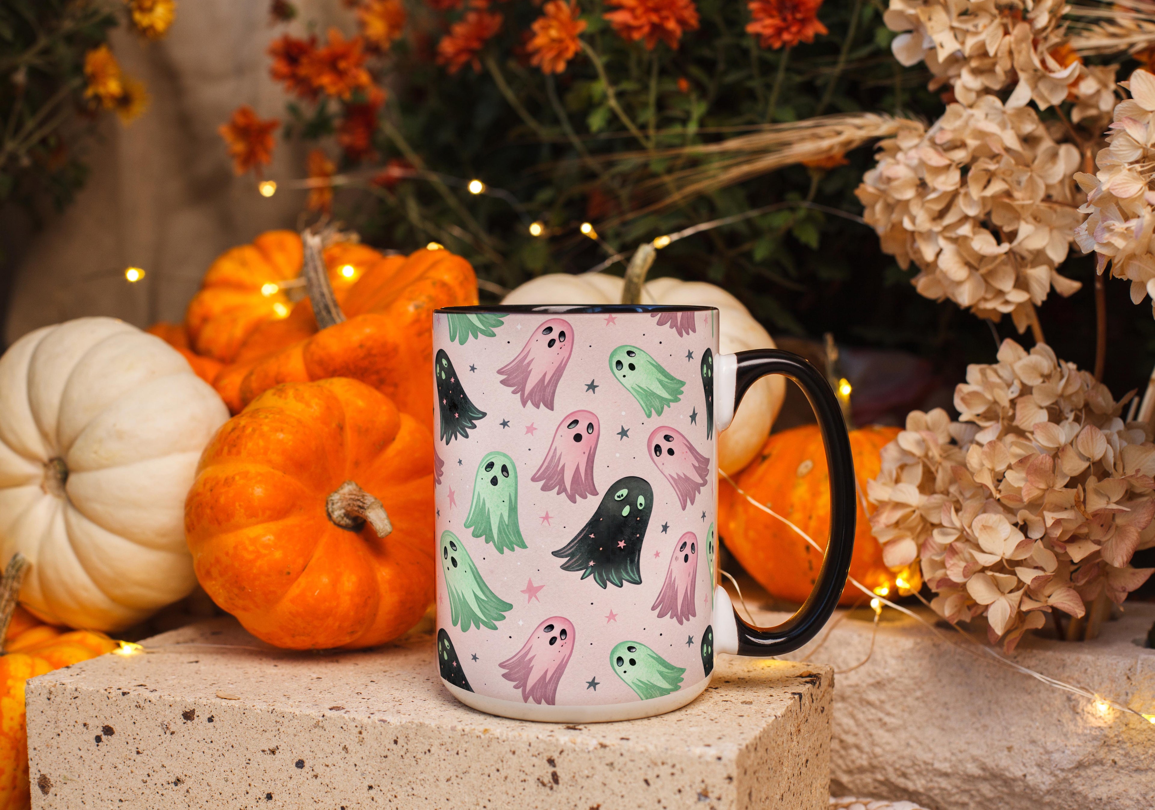 Fabulous Ghosts Pattern - Halloween Mug