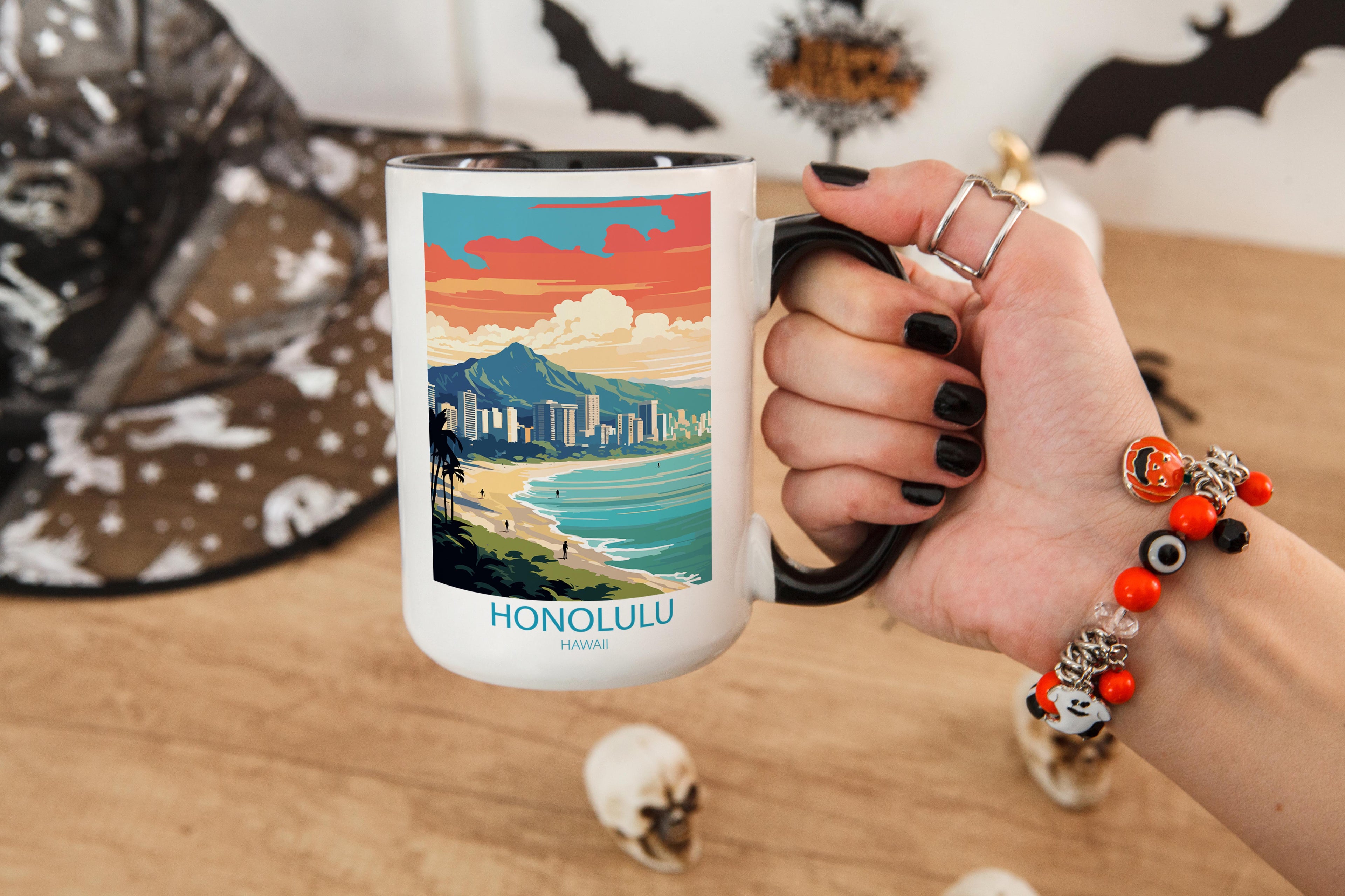 Honolulu - Hawaii - Beautiful Tourist Hotspots Mug
